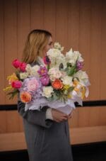 Квітковий бокс "Весняна Радість" - Зображення 3