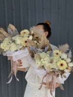 Квіткова коробка з гортензією та герберою