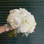 Весільний букет з півоній