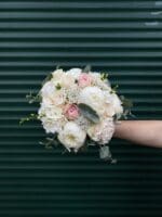 Весільний букет з діанутсом та фрезією