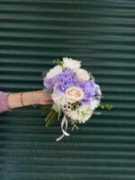 Весільний букет з гортензією та брунією