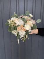 Весільний букет з гортензією та астільбою