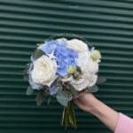 Весільний букет з гортензією та хамелаціумом