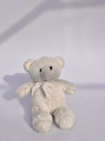 М'яка іграшка "Ведмедик з бантом" білий