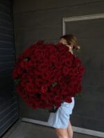 Монобукет зі 101 троянди