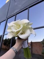 Весільний монобукет з зантадескій