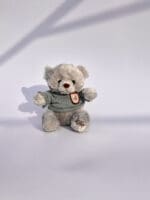 Ведмедика у зеленому светрі "Love"