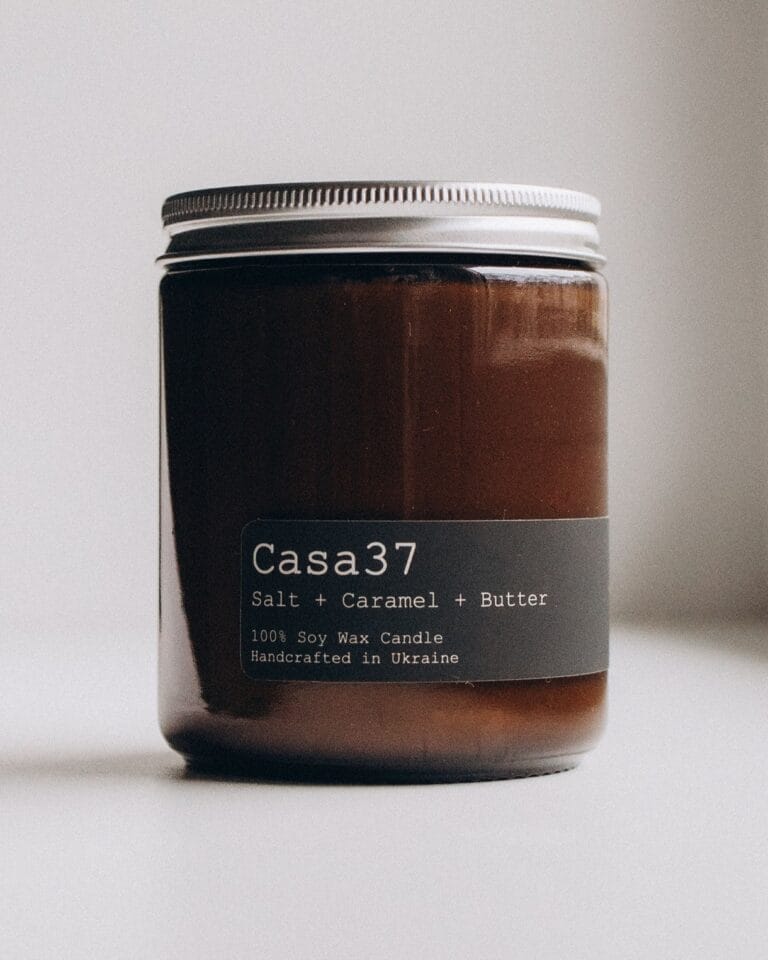 Свічка " Salt + Caramel + Butter"
